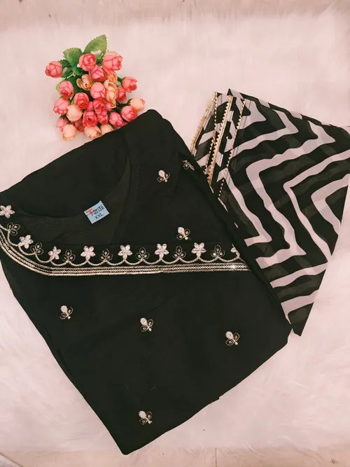 BLACK FANCY WITH SHAWL LU33